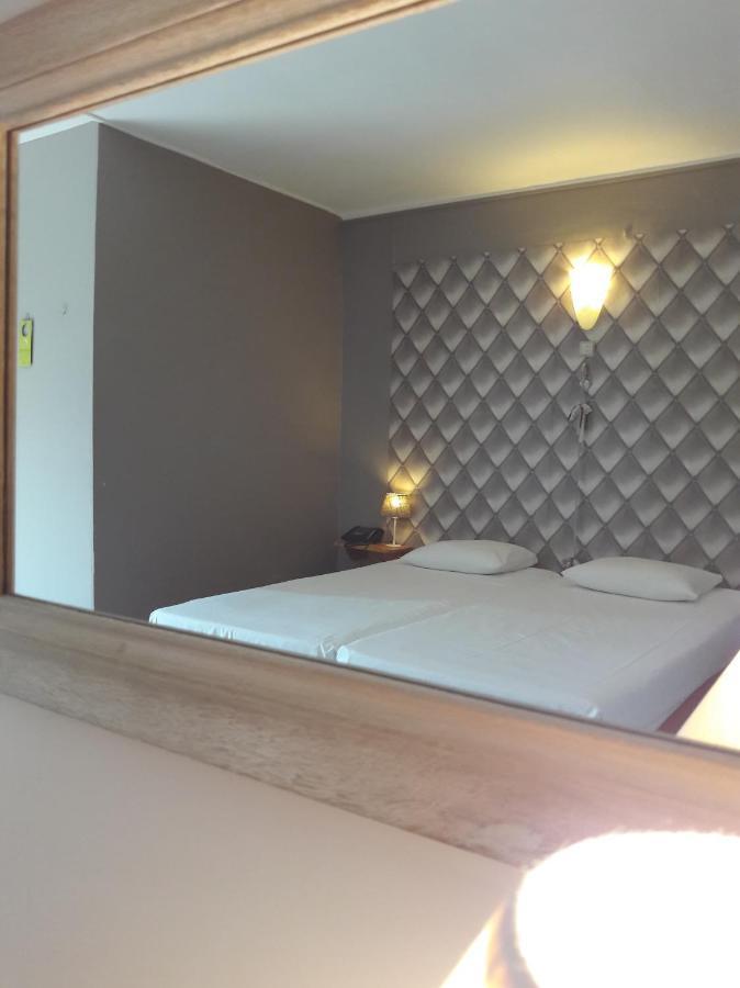 Hostellerie Beau Site Trois-Ponts Exterior foto